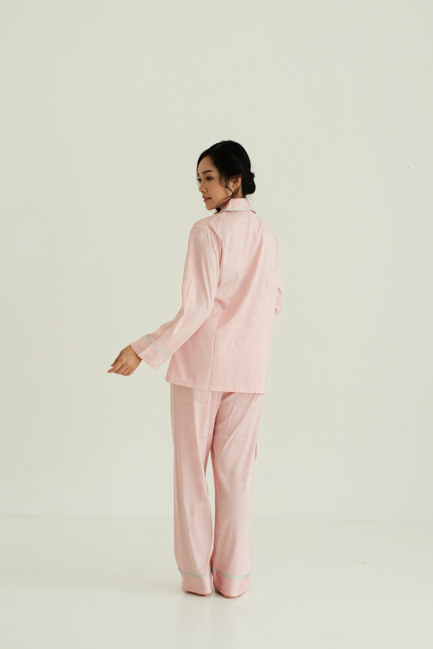 LUNAR Kimono