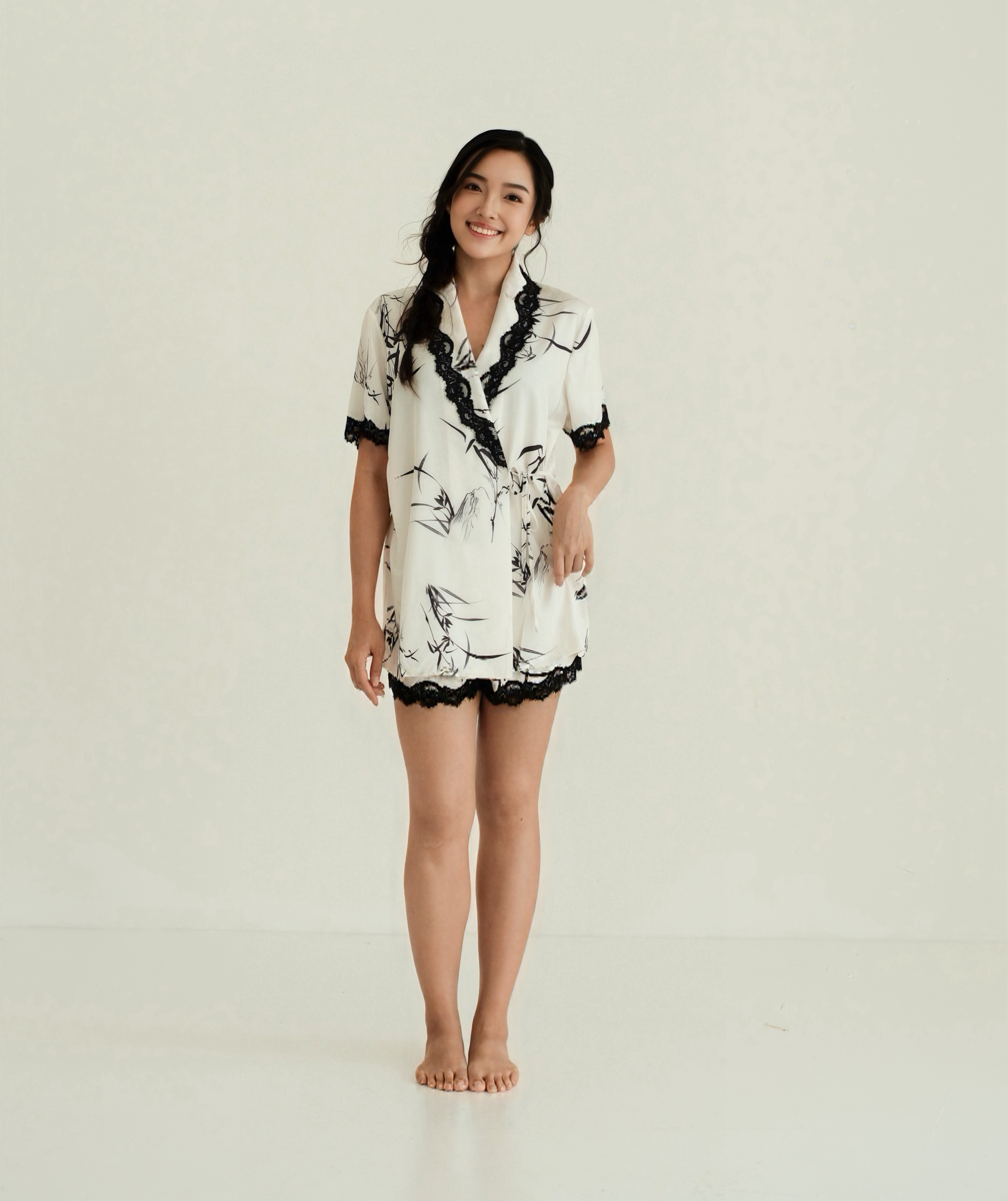 LUNAR Bamboo Print Lace-Trim Kimono Set